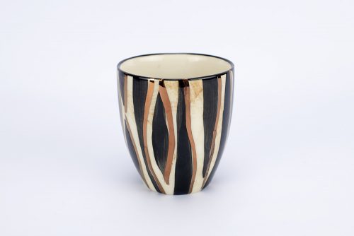 Letsopa Ceramics Hug-Mug in Black Zebra Gold design