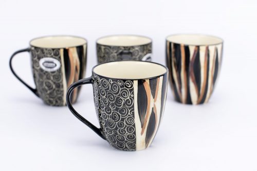 Letsopa Ceramics Hug-Mug in Black Zebra Gold design