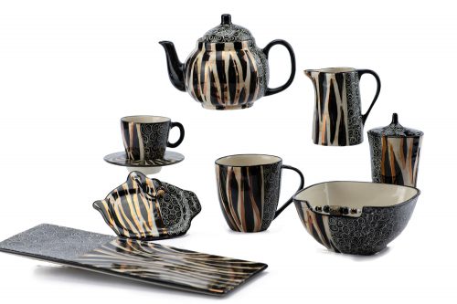 Letsopa Ceramics Bowl in Black Zebra Gold